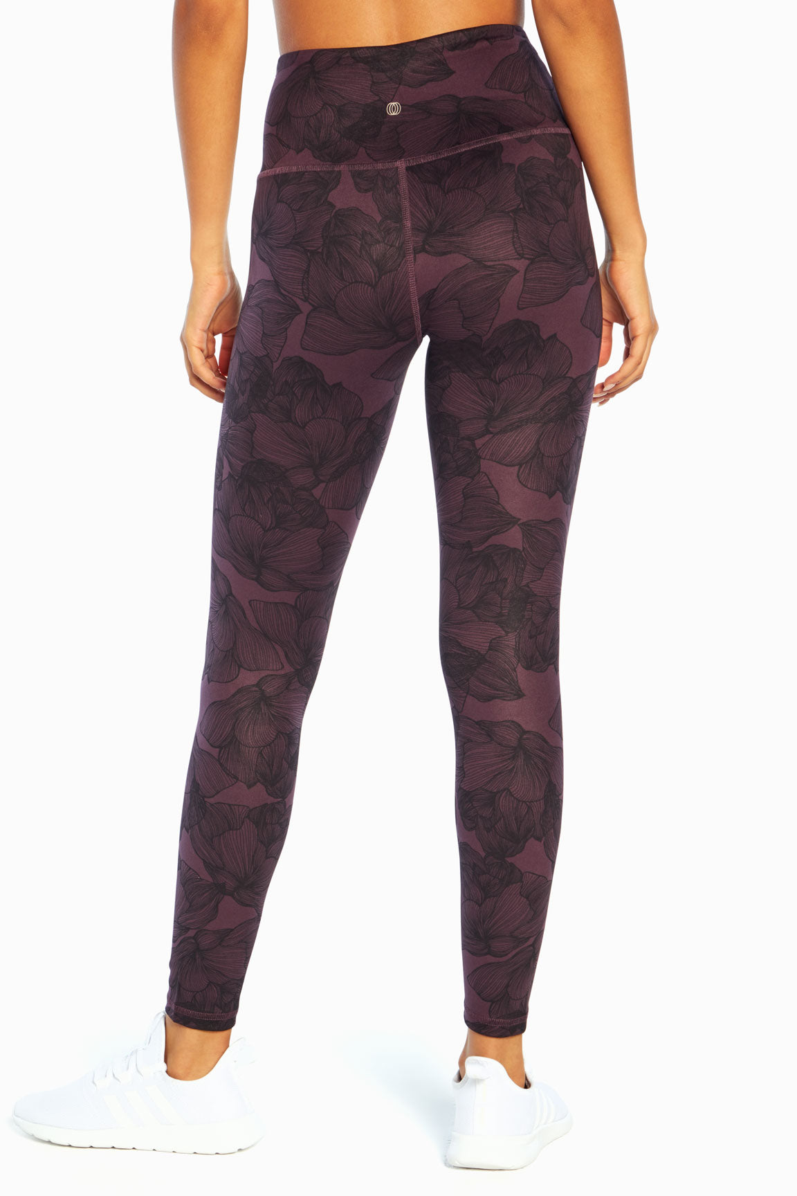Balance Collection Contender Lux 27 Yoga Leggings at YogaOutlet.com - Free  Shipping –